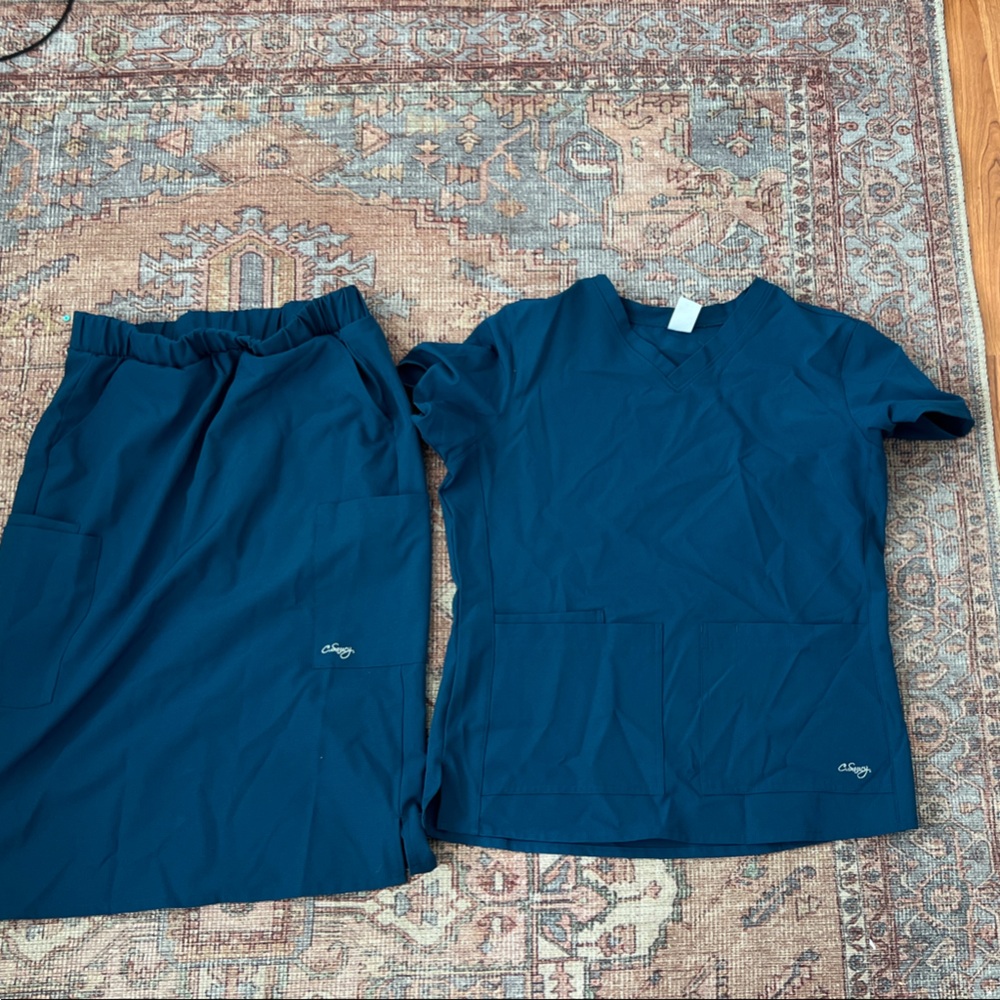 C Saucy Scrub Set in Carribean Blue